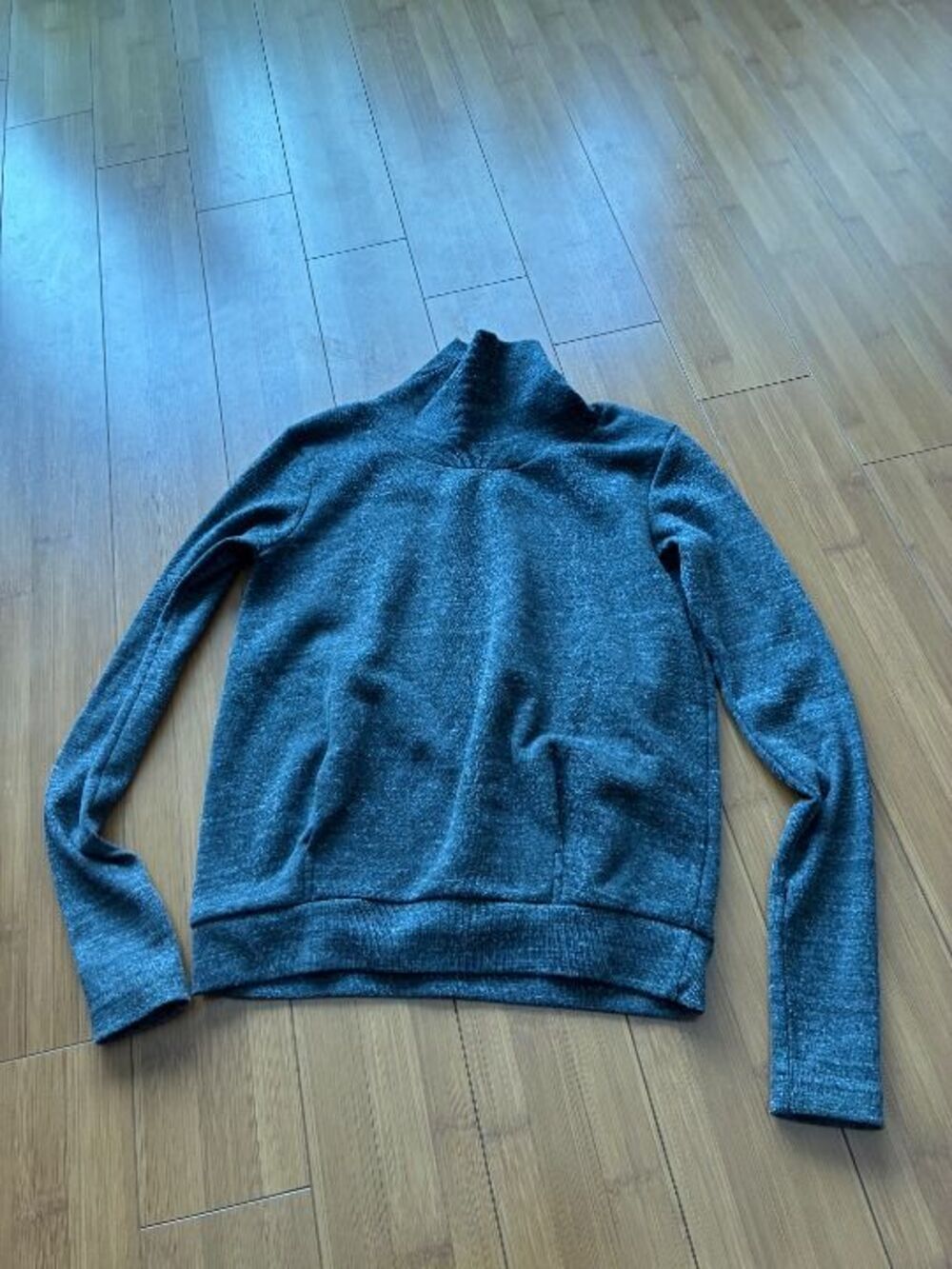 Alo Yoga Women's Turtleneck Sweater Heather Gray XS